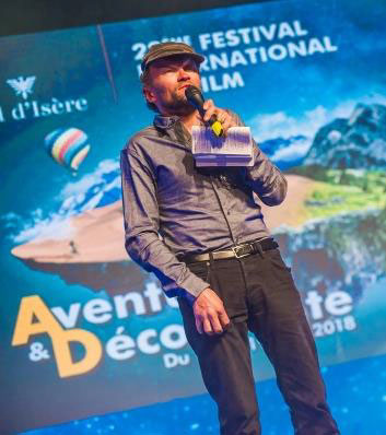 Sylvain Tesson maître de cérémonie au festival aventure & Découverte de Val d'Isère Sylvain Tesson maître de cérémonie au festival aventure & Découverte de Val d'Isère